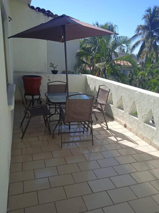 Hermoso Apartamento En Manzanillo Con Alberca Y Cancha De Tenis, Ideal Para Relajarse Y Disfrutar De Una Escapada Tranquila En El Paraiso Tropical Extérieur photo