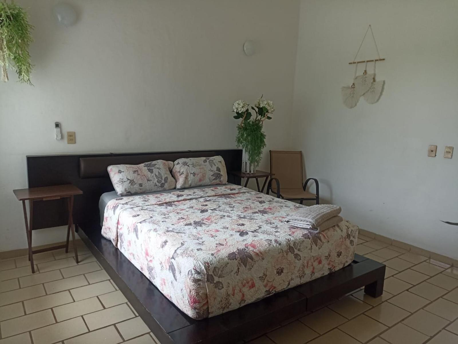 Hermoso Apartamento En Manzanillo Con Alberca Y Cancha De Tenis, Ideal Para Relajarse Y Disfrutar De Una Escapada Tranquila En El Paraiso Tropical Extérieur photo